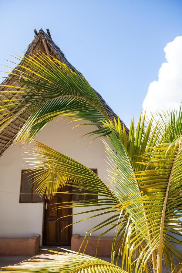 Cinnamon Hotel จัมเบียนี ภายนอก รูปภาพ