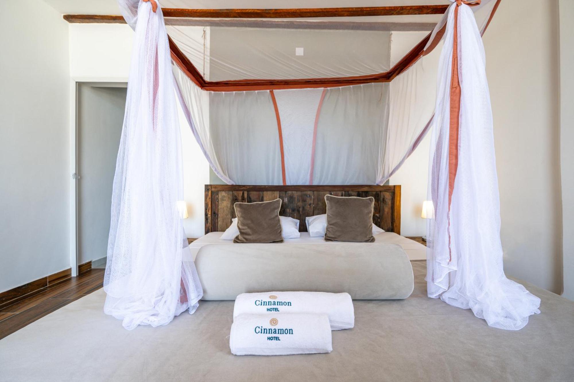 Cinnamon Hotel จัมเบียนี ภายนอก รูปภาพ